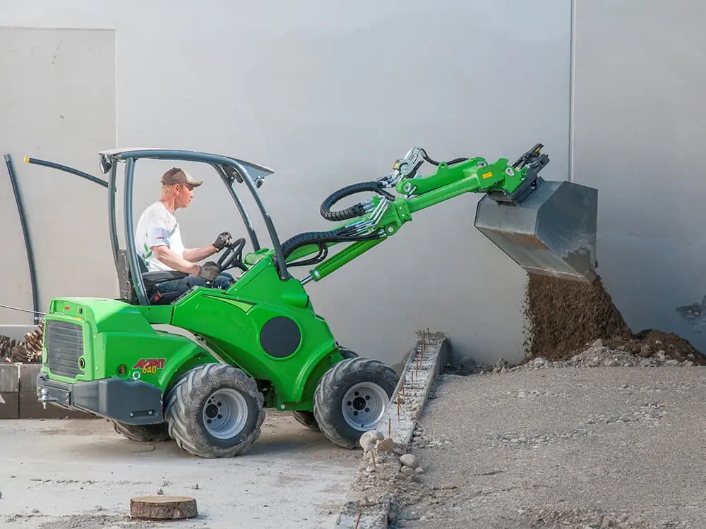2.0 Ton Loader