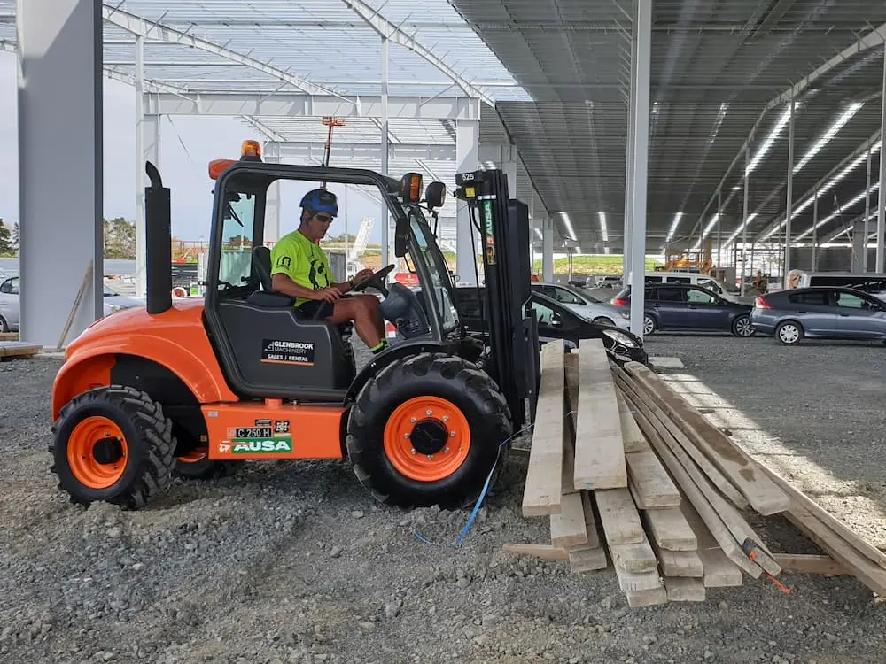 2.5 Ton 4WD Forklift