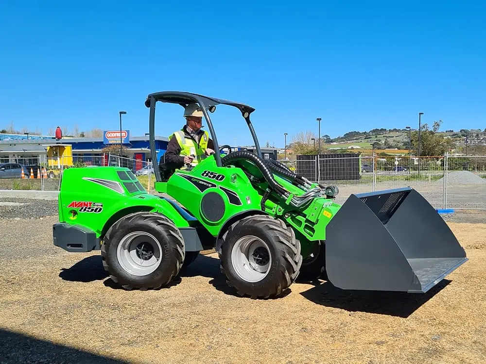3.0 Ton Loader